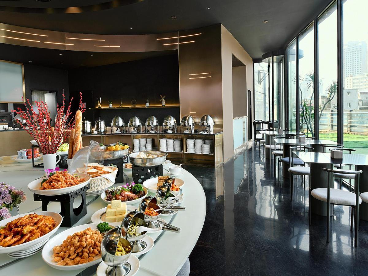 Mercure Xiamen Zhongshan Road Pedestrian Street Seaview Exterior photo