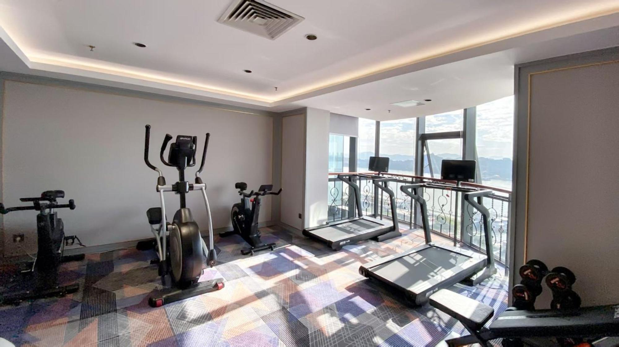 Mercure Xiamen Zhongshan Road Pedestrian Street Seaview Exterior photo