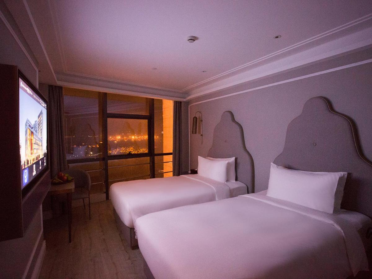 Mercure Xiamen Zhongshan Road Pedestrian Street Seaview Exterior photo
