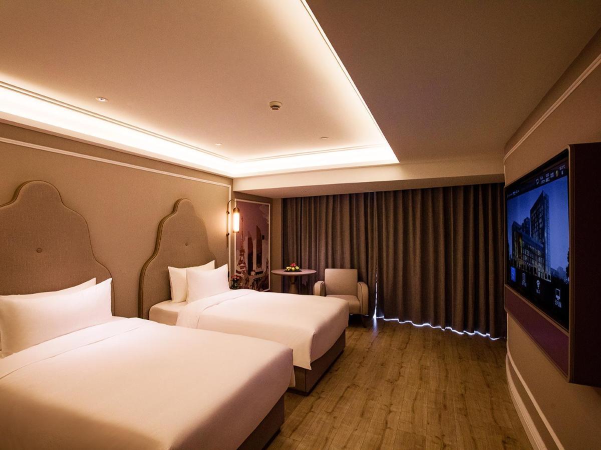 Mercure Xiamen Zhongshan Road Pedestrian Street Seaview Exterior photo